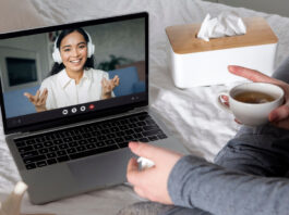 Online terápia, önfejlesztés, ismeretterjesztő anyagok – mit várhatunk tőlük?
