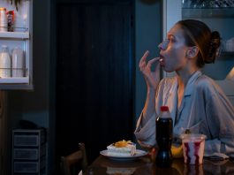 Állandó éhség és éjszakai falásroham? – Ezek lehetnek az okai Állandó éhség és éjszakai falásroham? - Ezek lehetnek az okai