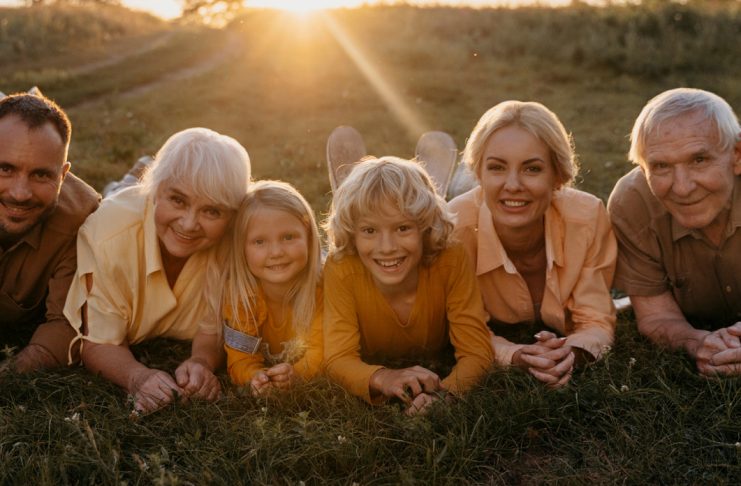 Generációk régen és ma